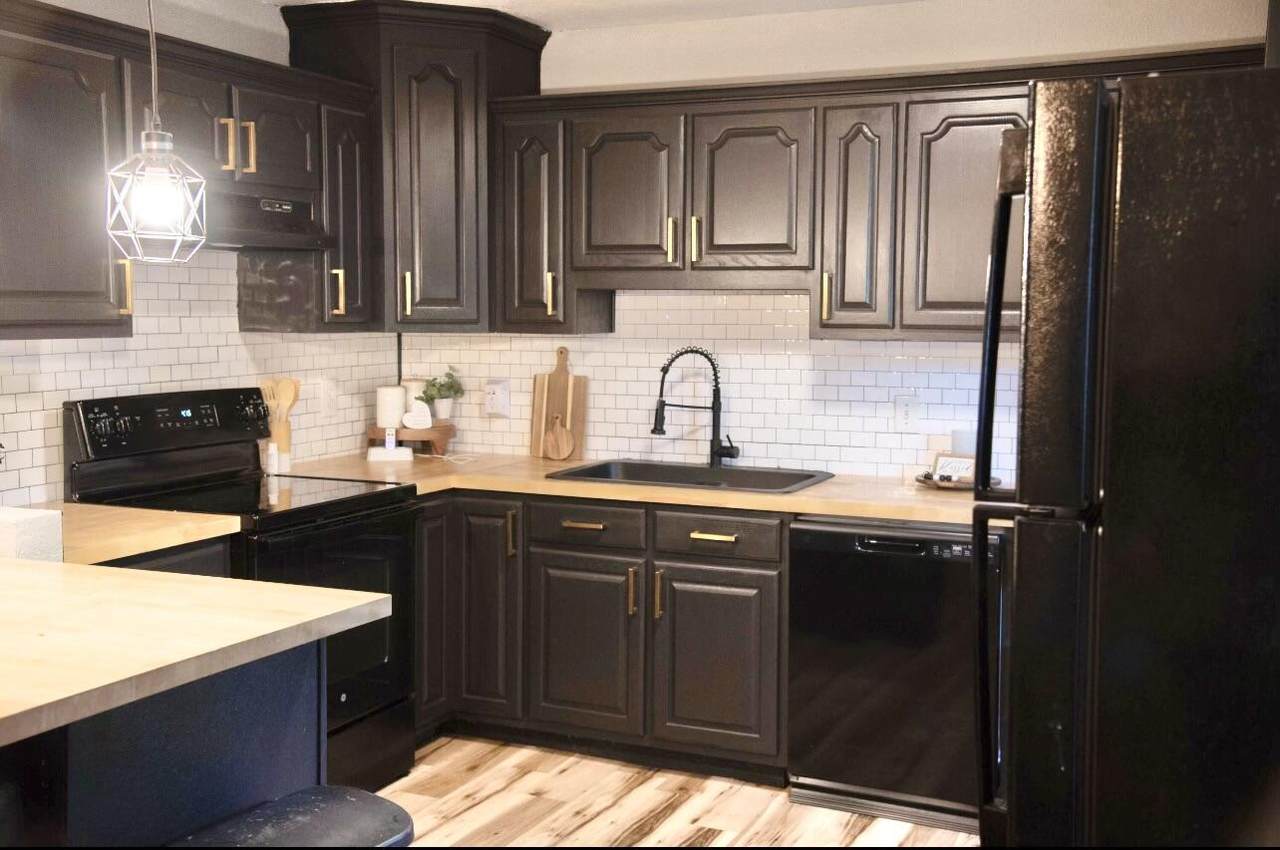 207 Pledger Street - Photo 1