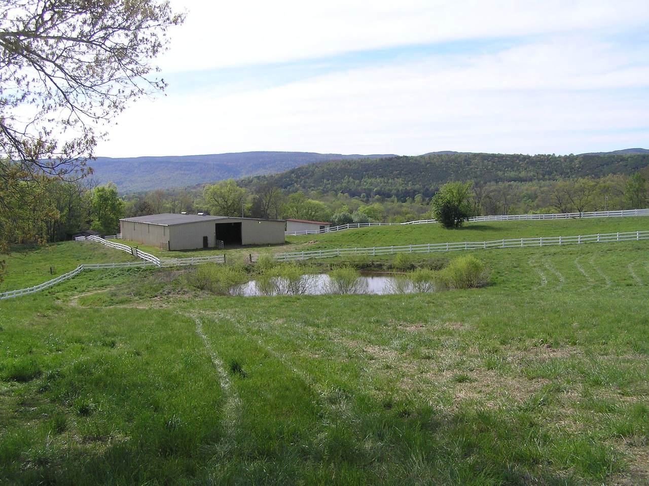 https://bt-photos.global.ssl.fastly.net/chattanooga/1280_boomver_5_1526519-2.jpg