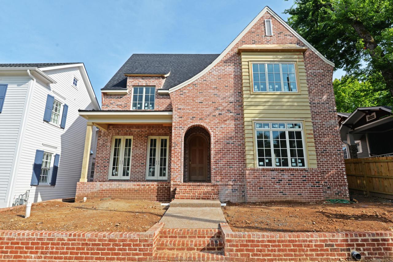 910 Young Ave - Photo 1