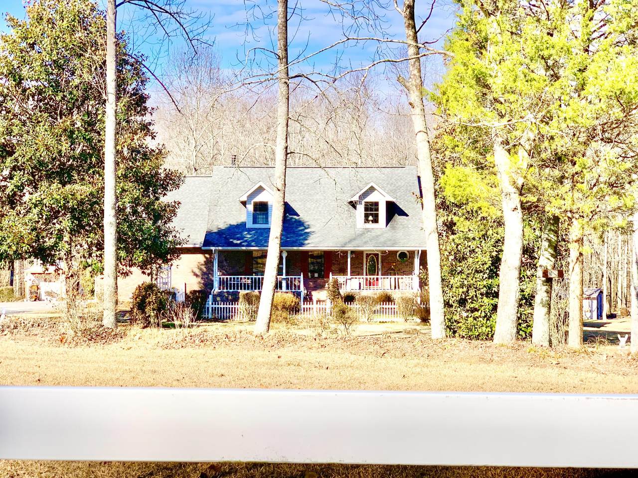 1054 Beaumont Rd - Photo 1