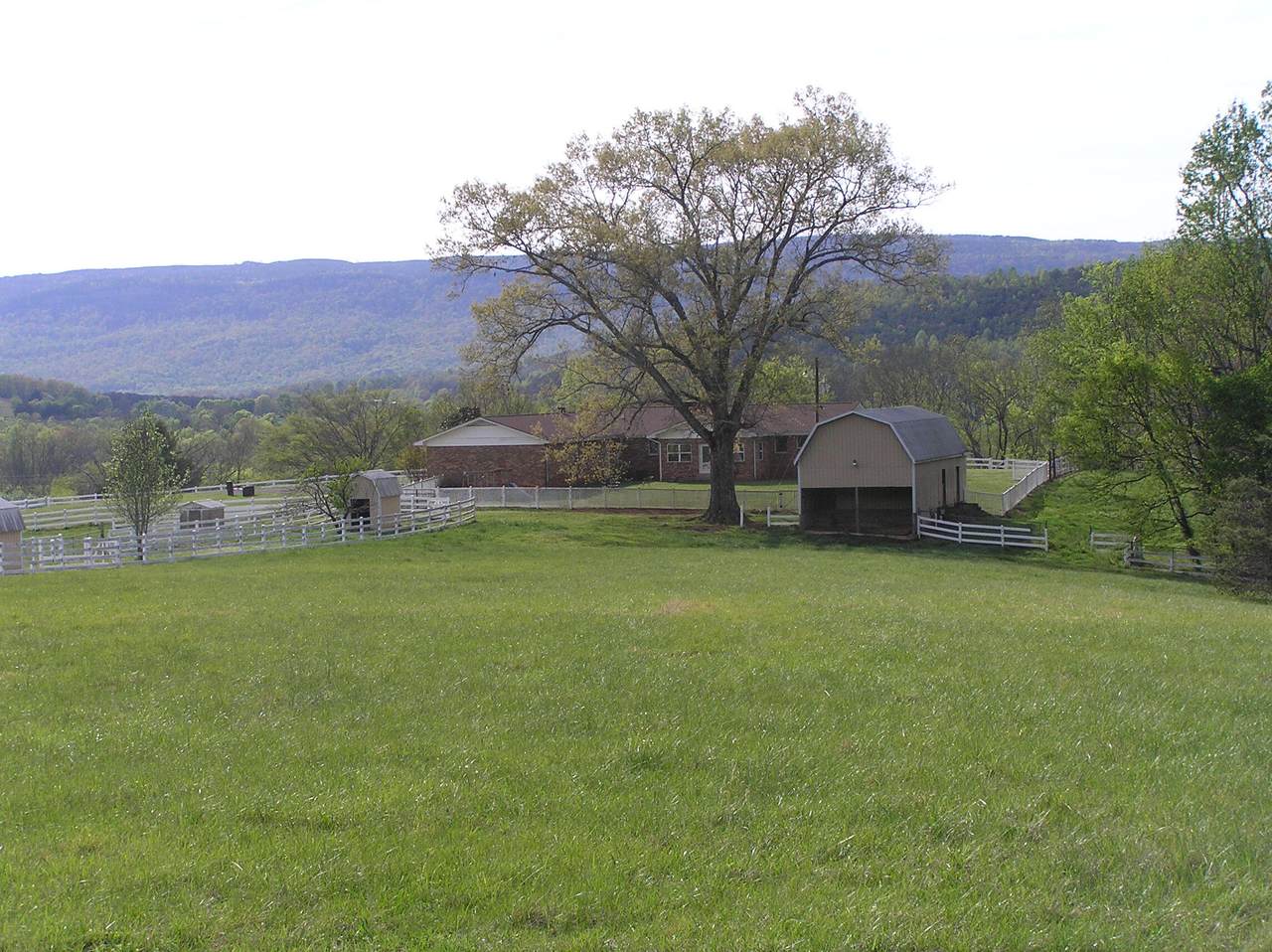 https://bt-photos.global.ssl.fastly.net/chattanooga/1280_boomver_5_1526519-2.jpg