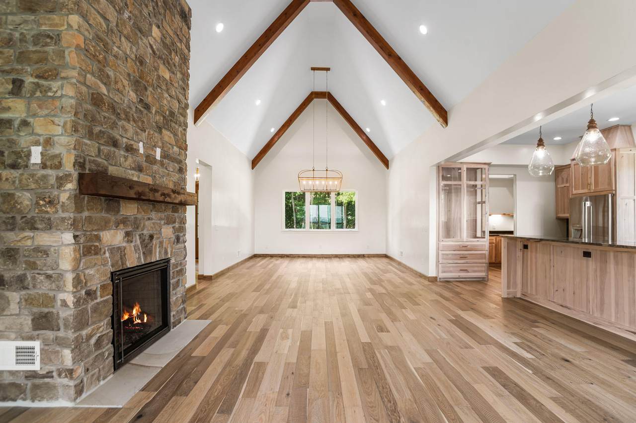 209 Tunnie Point - Photo 1