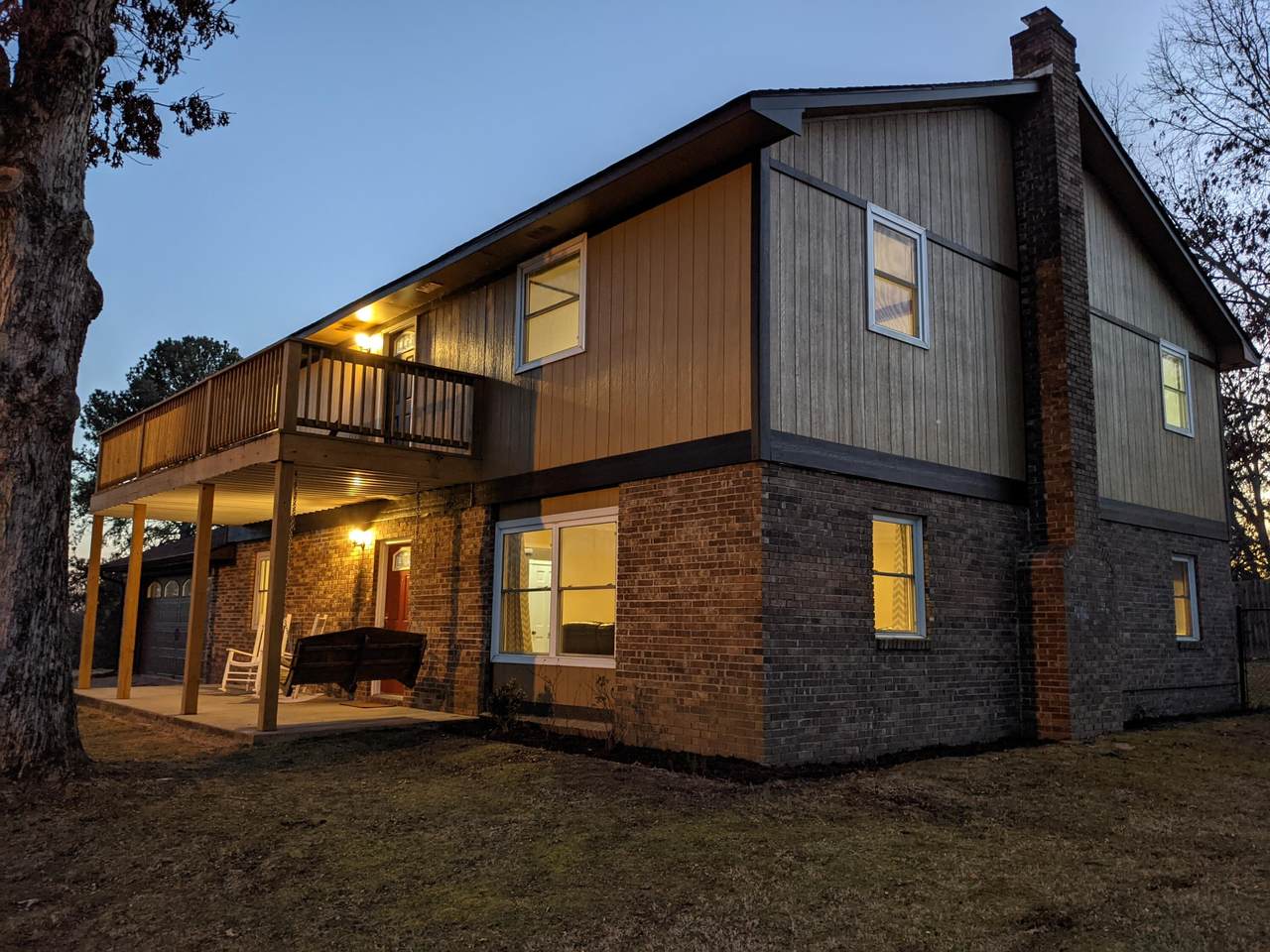826 Troy Dr - Photo 1