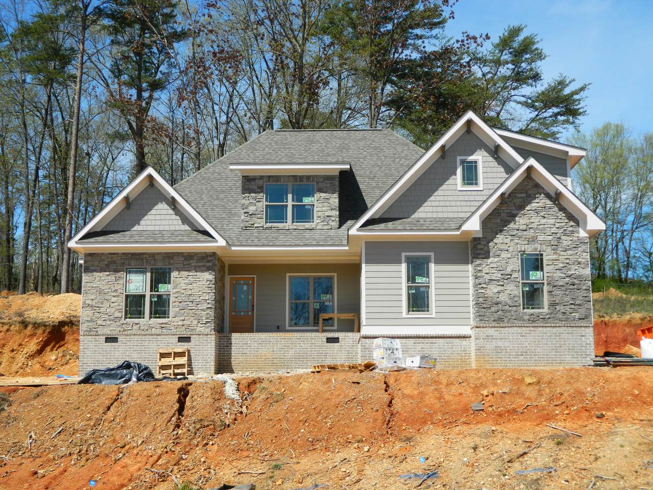 8443 Quarles Ln - Photo 1