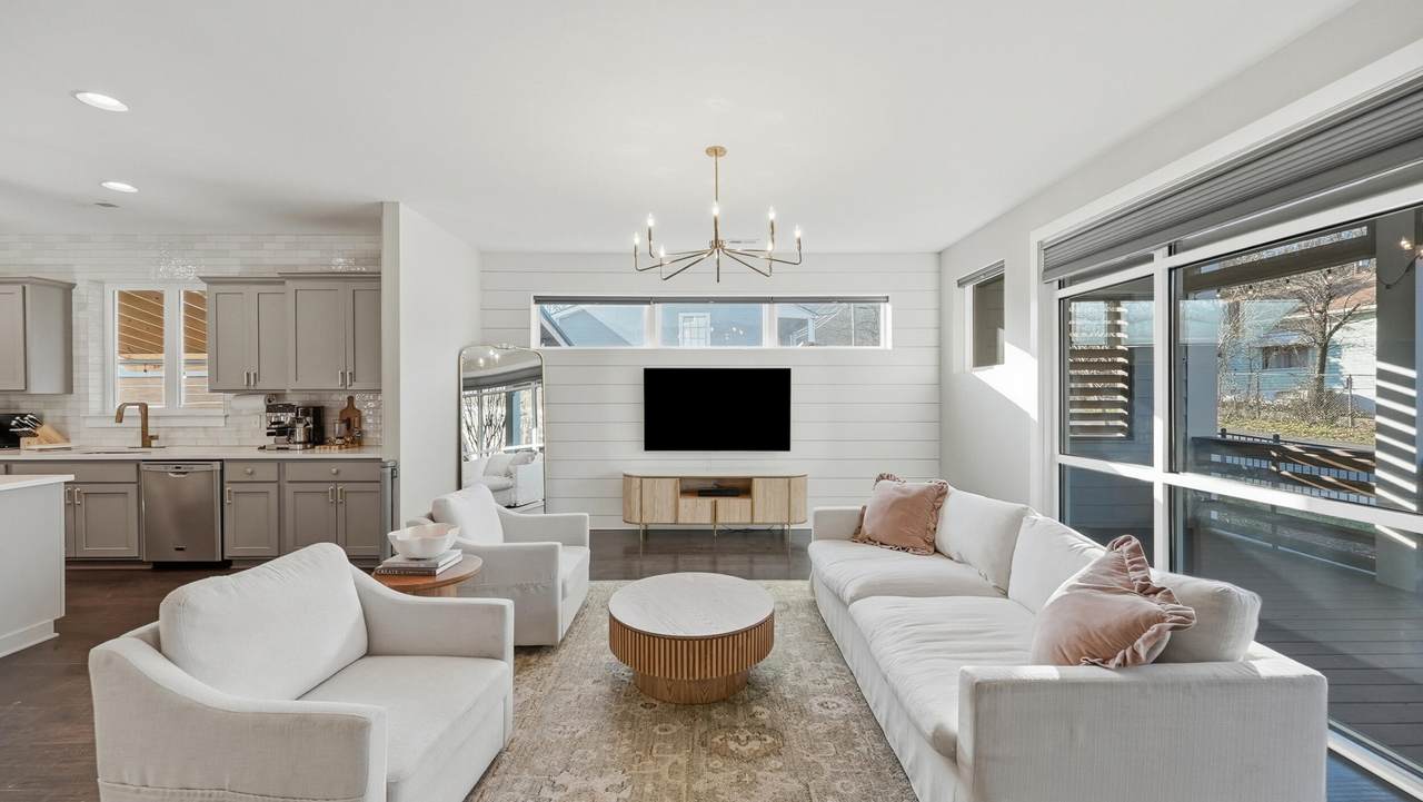40 Peak Street - Photo 1