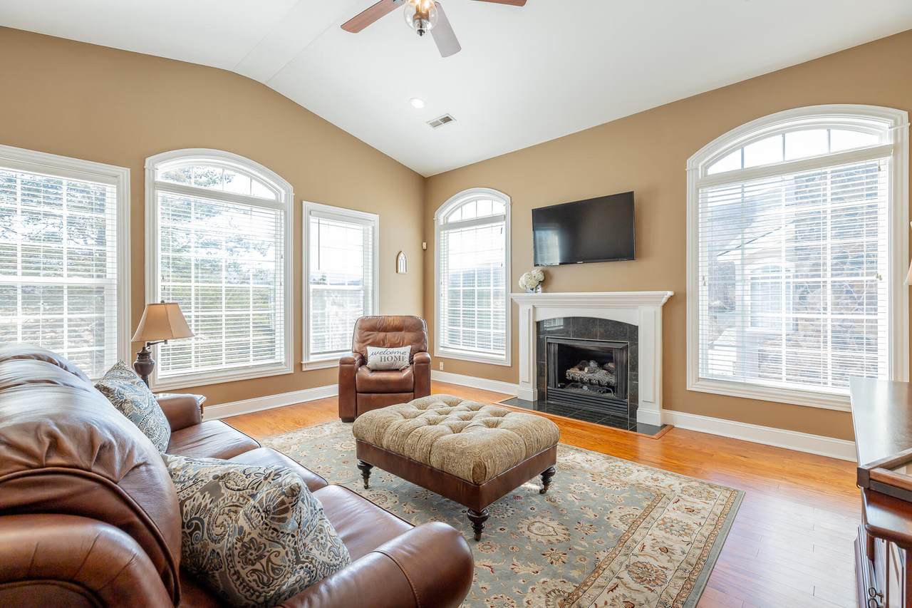 https://bt-photos.global.ssl.fastly.net/chattanooga/1280_boomver_10_1528714-2.jpg