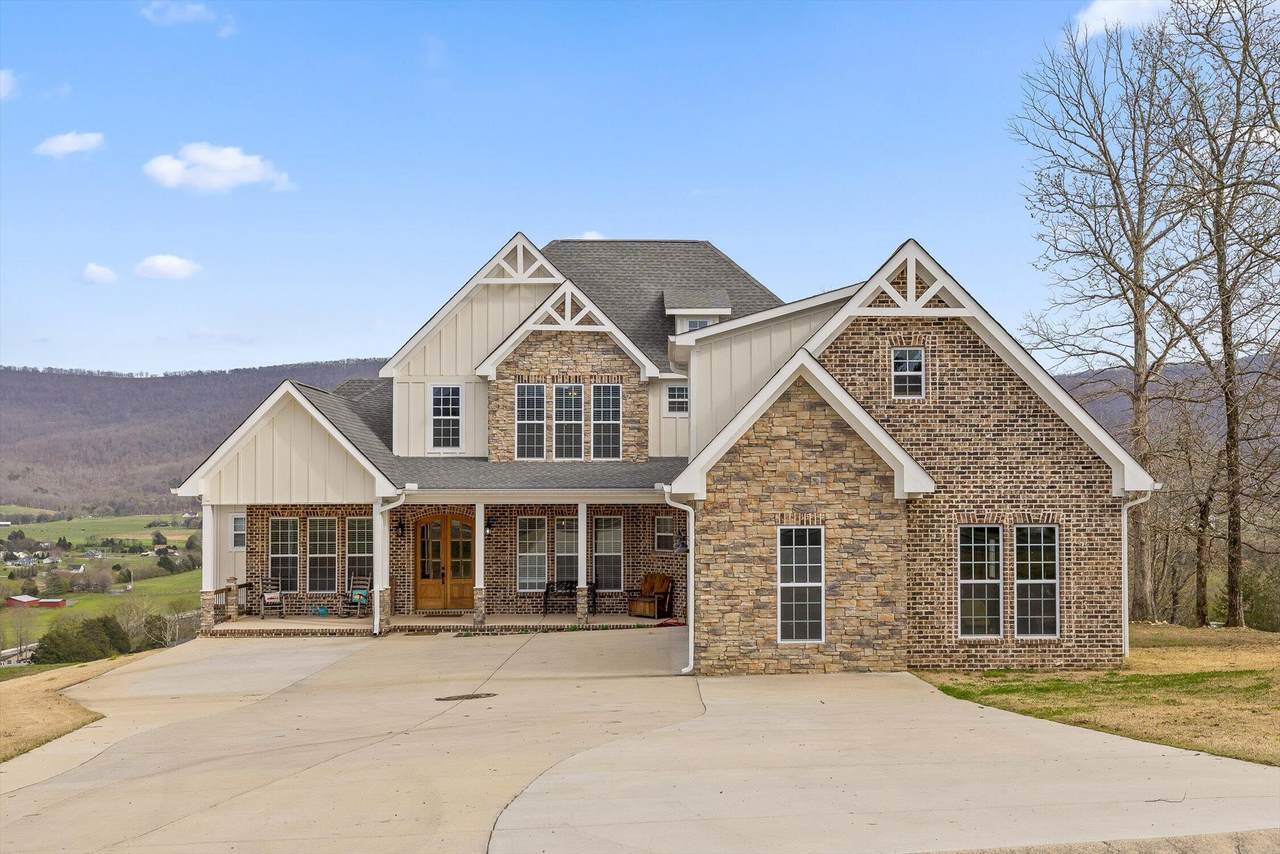 300 Skyhigh Drive - Photo 1
