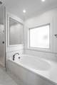 492-60 Willow Grove Court - Photo 29