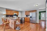 427 Oakwood Terrace - Photo 11