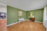 427 Oakwood Terrace - Photo 12