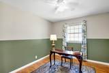 427 Oakwood Terrace - Photo 14