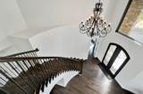 1530 Strawhill Road - Photo 108