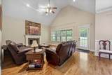 7415 Island Manor Drive - Photo 11