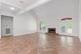 2001 Eagle Point Drive - Photo 14