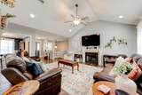 44 Bending Oak Drive - Photo 7
