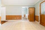 308 Riverside Drive - Photo 11