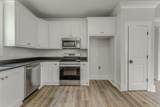 318 Tyler Street - Photo 17