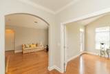 9523 Collier Place - Photo 5