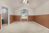 203 Spring Valley Lane - Photo 21