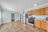 121 College Street - Photo 12