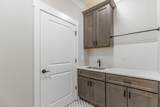 5665 Willow Point Lane - Photo 21
