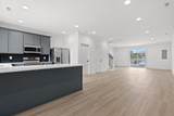 909-17 Blue Heights Drive - Photo 4