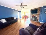 1209 Daniels Road - Photo 2