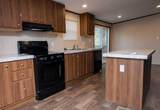 1337 Ridgeway Road - Photo 16