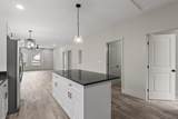1701 Roanoke Avenue - Photo 9
