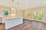 1360 Thomas Avenue - Photo 18