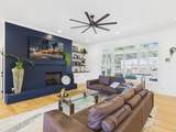 404 Ottawa Drive - Photo 12