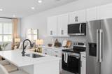 871-93 Gardenview Way - Photo 6