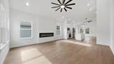 1806 Newton Street - Photo 3