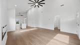 1806 Newton Street - Photo 4