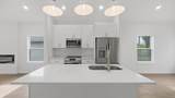 1806 Newton Street - Photo 7