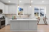 638-82 Ladd Avenue - Photo 4