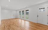 47 Elaine Circle - Photo 4