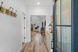 318 Freedom Way - Photo 10