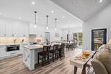 318 Freedom Way - Photo 14