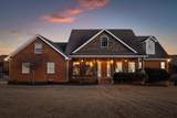 140 Thorncrest Drive - Photo 1