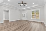 2045 Deer Crossing - Photo 14