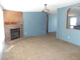917 Raygan Drive - Photo 2