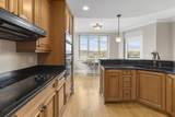 99-Apt 504 Walnut Street - Photo 18