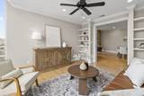 99-Apt 504 Walnut Street - Photo 25