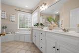 1911 Amberley Trail - Photo 29
