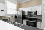 900-8 Vine Street - Photo 29
