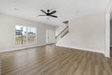 2303 Guinevere Parkway - Photo 3