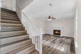 1702-17 White Oak Ln - Photo 5