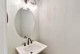 1323-9 Thomas Avenue - Photo 23