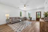 106 Moss Avenue - Photo 8